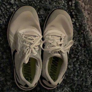 NIKE free barefoot rider 4.0